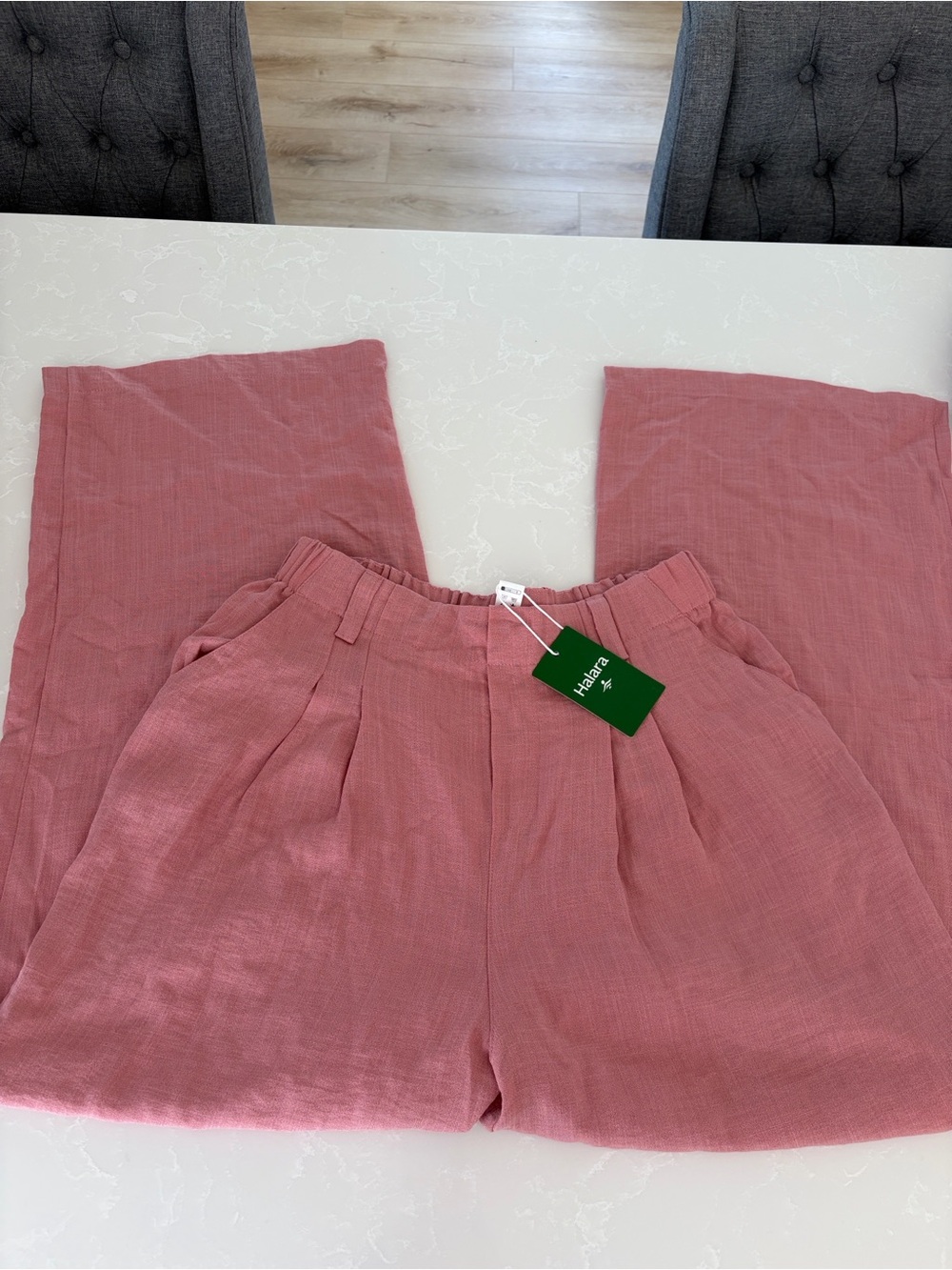 HALARA Dusty Rose High-Waist flowy pants